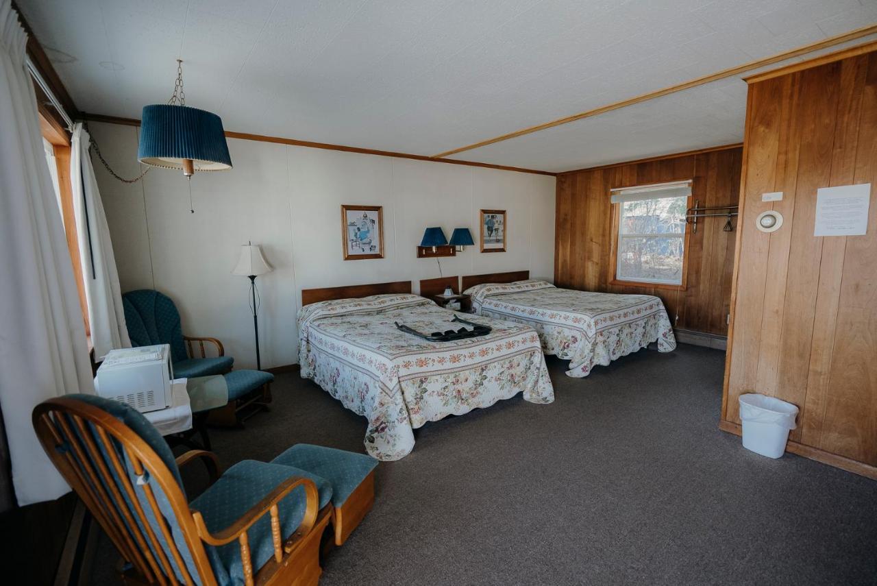 Bingham Motor Inn מראה חיצוני תמונה